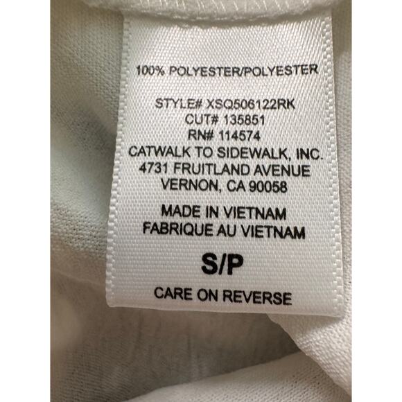 New ASTR the LABEL REVOLVE Women's White Sweetheart Neck Ribbed Top Size XS - Picture 6 of 6